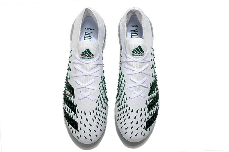 Chuteira Adidas Predator Freak+ Low .1 Campo - Imagem 3