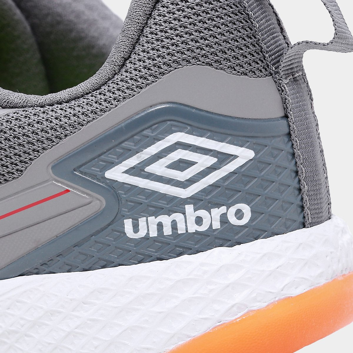 Chuteira Futsal Umbro Pro 5 Bump - Prata+Grafite - Imagem 8